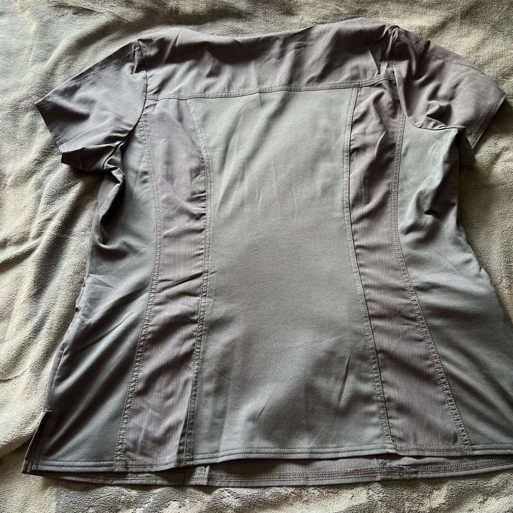 Cherokee Scrub Top - Picture 5 of 7